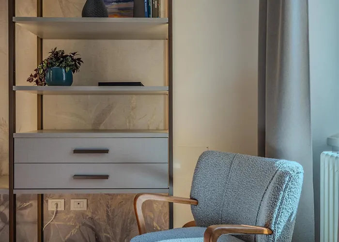 Greenlake & Parking * コモ