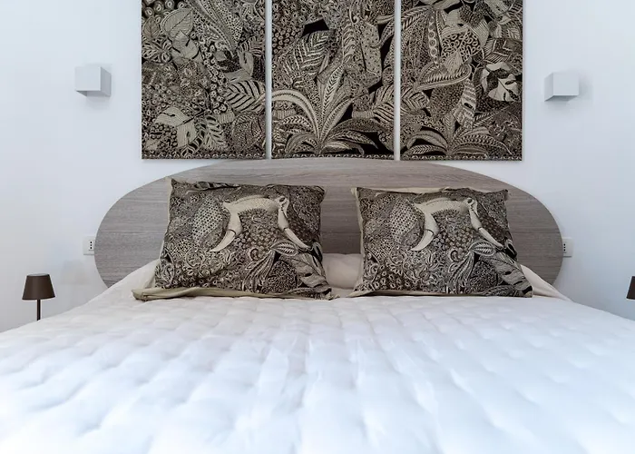 Greenlake & Parking *