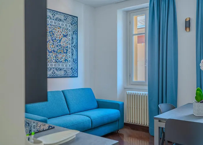 Greenlake & Parking アパート コモ