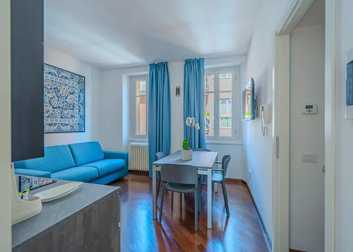 Greenlake & Parking *