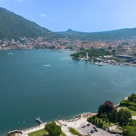 Greenlake & Parking Côme