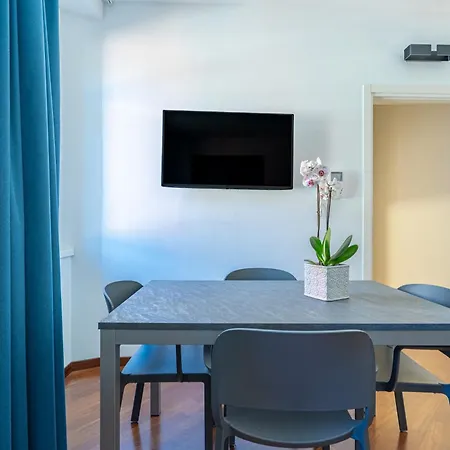 Greenlake & Parking Apartment Como